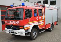 Löschgruppenfahrzeug (LF16/12) seitlich von vorne